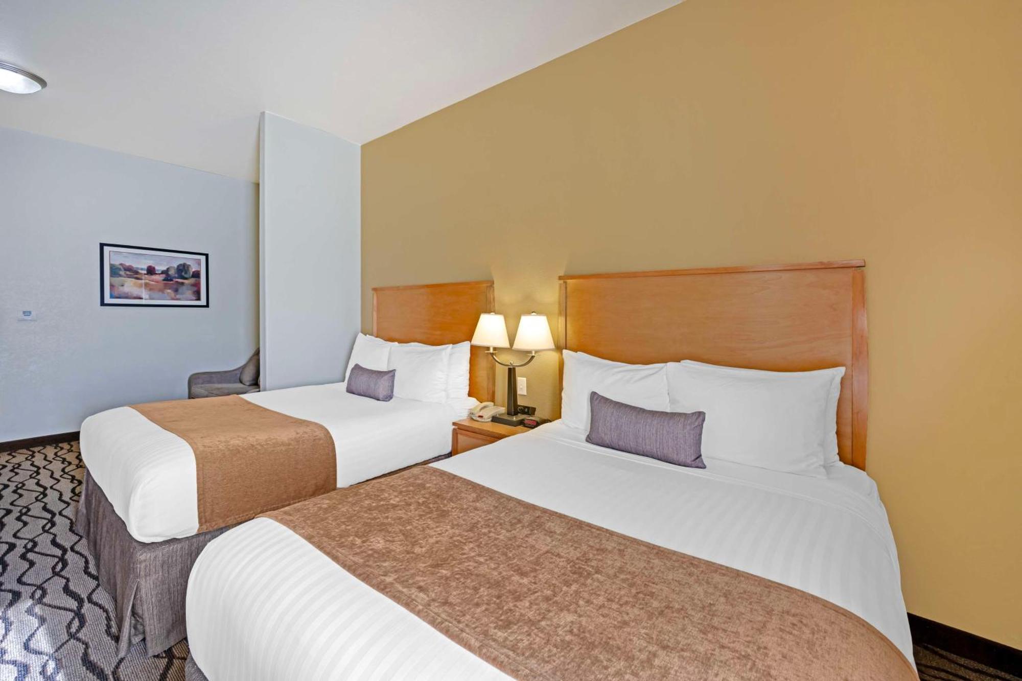 Best Western Plus Guymon Hotel And Suites Exterior photo